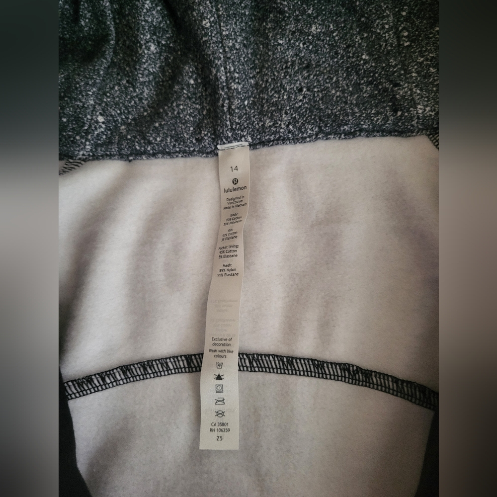 Lululemon scuba hoodie rare speckled black, size 14. NWT. - Picture 10 of 12